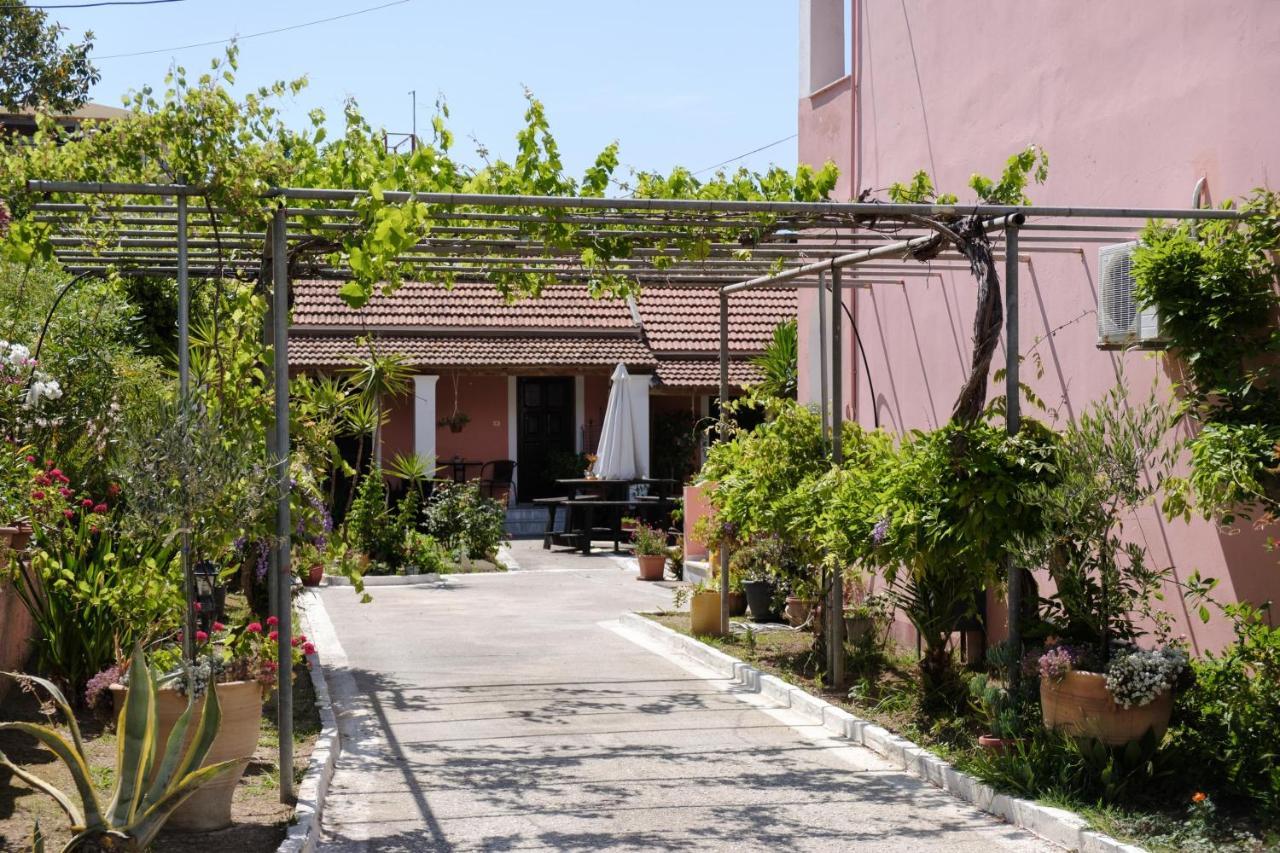 Mouzakitis Apartments 3 Arillas  Extérieur photo