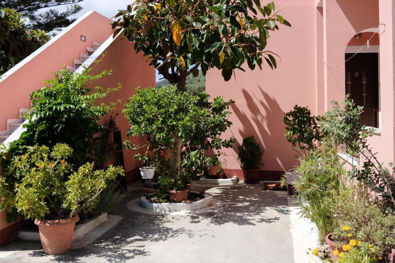 Mouzakitis Apartments 3 Arillas  Extérieur photo